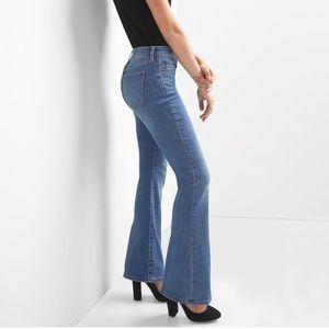 Mid Rise Perfect Boot Curvy Jeans